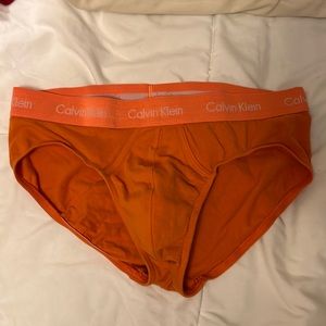 Calvin Klein cotton stretch, briefs size extra large good condition